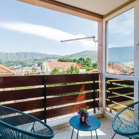 Iva Vojnovica Ii Apartamento *
